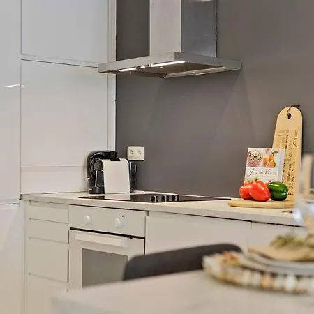 Apartment Heavenly With Cosy Patio At 10 Min From The Beach *