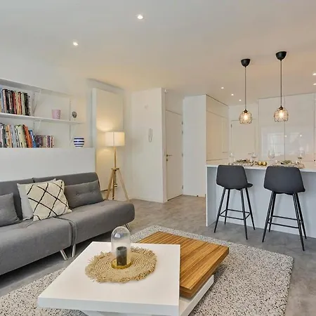 Διαμέρισμα Heavenly With Cosy Patio At 10 Min From The Beach Knokke-Heist
